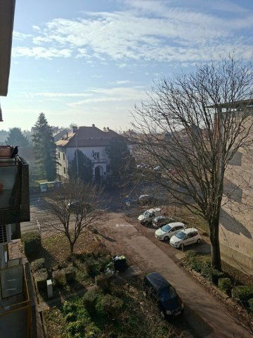 Eladó téglalakás, Pécsett 54.9 M Ft, 2+1 szobás