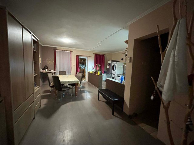 Eladó családi ház, Békéscsabán 72.9 M Ft, 4 szobás