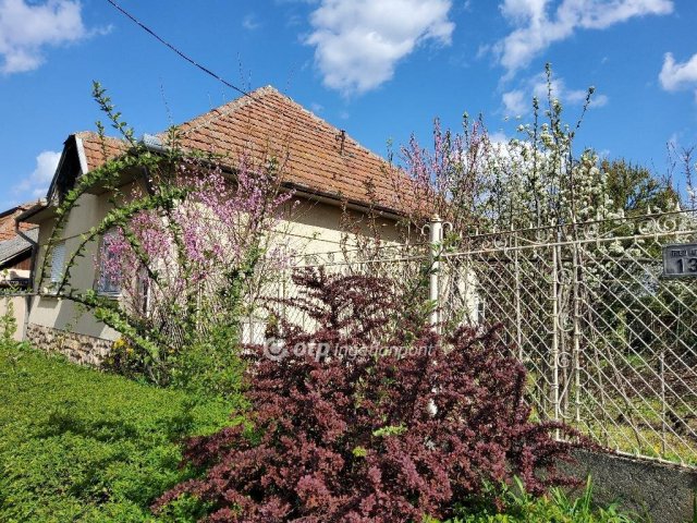 Eladó családi ház, Hévízgyörkön 48 M Ft, 3 szobás