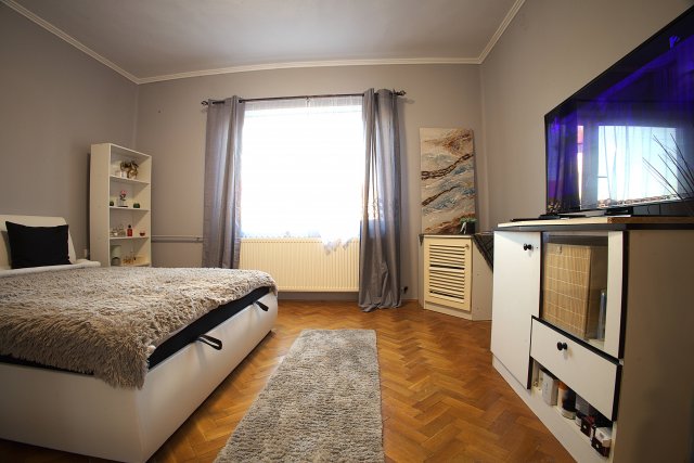 Eladó családi ház, Sarkadon 26 M Ft, 2 szobás