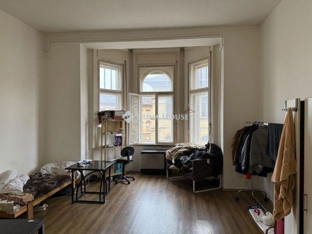 Eladó téglalakás, Budapesten, VIII. kerületben 79.7 M Ft