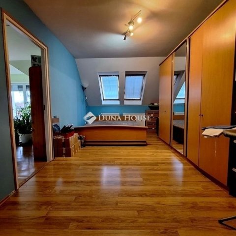 Eladó ikerház, Budakeszin 150 M Ft, 4 szobás