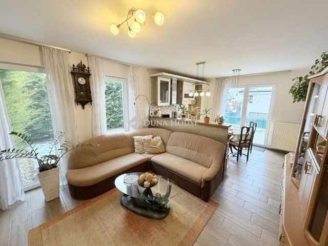 Eladó családi ház, Budapesten, XVII. kerületben 138 M Ft