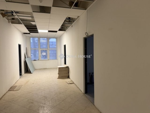 Eladó téglalakás, Budapesten, XXI. kerületben 27.5 M Ft