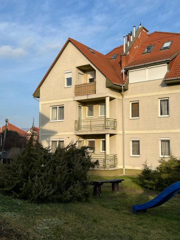 Eladó téglalakás, Egerben 54.9 M Ft, 3 szobás
