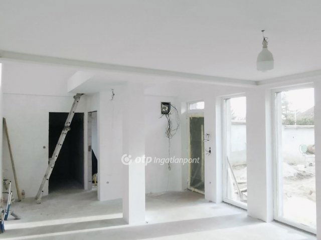 Eladó családi ház, Érden 79.9 M Ft, 2+2 szobás