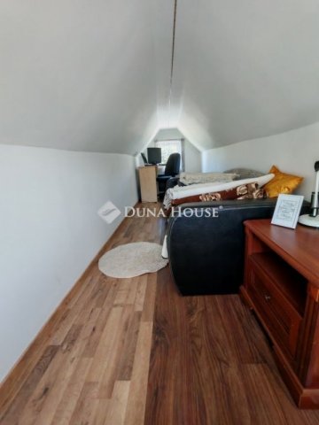 Eladó családi ház, Monorierdőn 27.99 M Ft, 2 szobás
