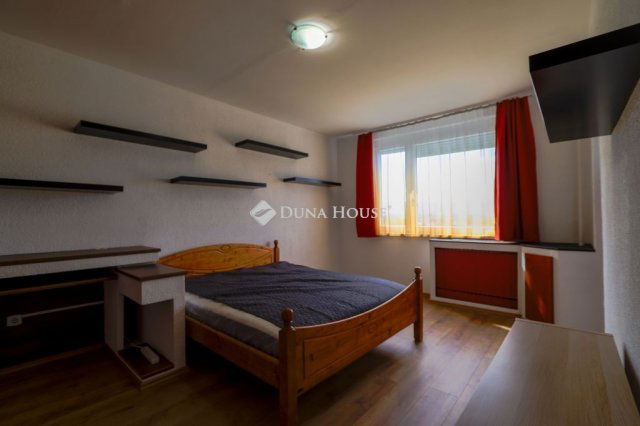 Eladó panellakás, Miskolcon 26.5 M Ft, 2 szobás