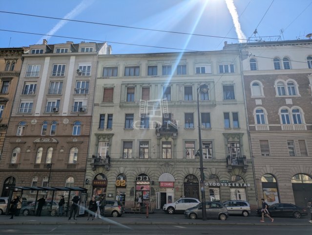 Eladó téglalakás, Budapesten, VIII. kerületben 62.9 M Ft