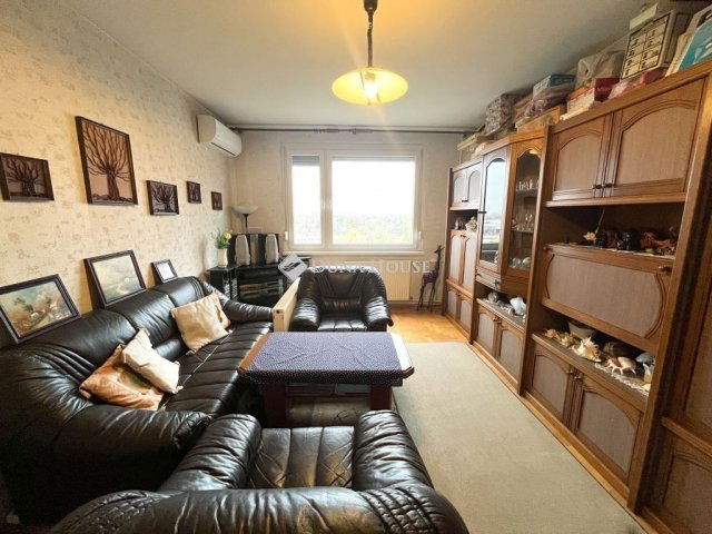 Eladó panellakás, Budapesten, XXI. kerületben 80.3 M Ft, 3 szobás