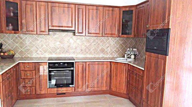 Eladó családi ház, Pannonhalmán 130 M Ft, 5 szobás