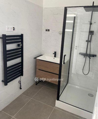 Eladó ikerház, Mogyoródon 124.99 M Ft, 4 szobás