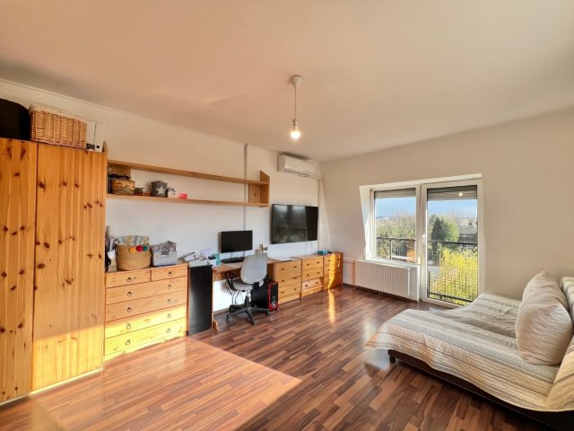 Eladó téglalakás, Kaposváron 39.9 M Ft, 2 szobás