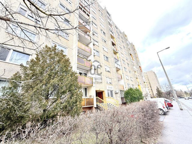 Eladó panellakás, Dunakeszin 74.9 M Ft, 3 szobás