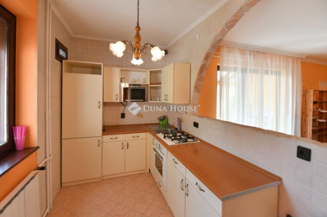 Kiadó családi ház, albérlet, Kecskeméten 520 E Ft / hó