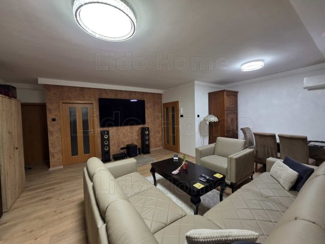 Eladó téglalakás, Mosonmagyaróváron 79 M Ft, 3 szobás