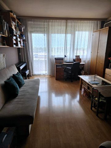 Eladó panellakás, Kecskeméten 54 M Ft, 3 szobás