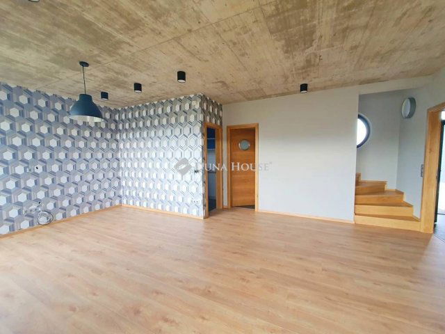 Kiadó téglalakás, albérlet, Szombathelyen 440 E Ft / hó