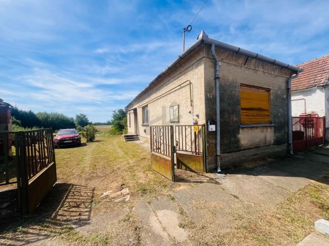 Eladó családi ház, Babócsán 5.8 M Ft, 2 szobás