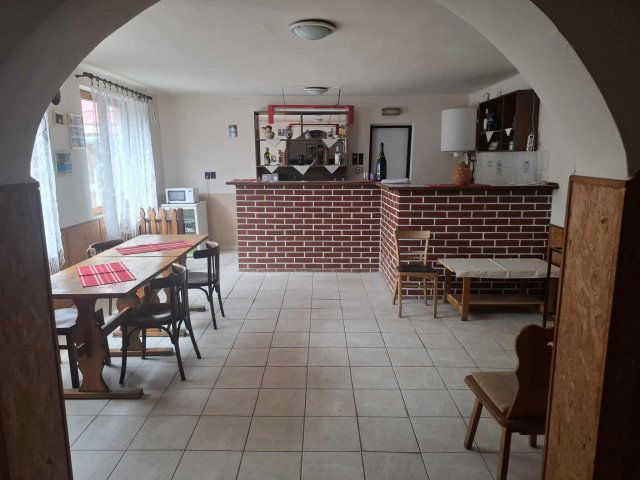 Eladó családi ház, Egerben 44.9 M Ft, 2 szobás