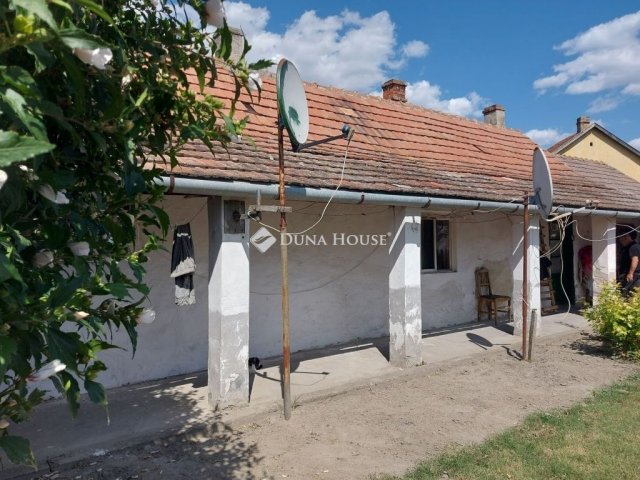 Eladó családi ház, Fülöpszálláson 13.6 M Ft, 2 szobás