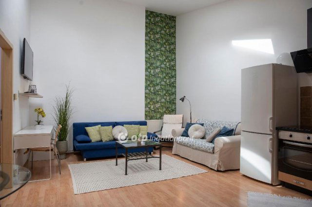 Kiadó téglalakás, albérlet, Budapesten, VI. kerületben