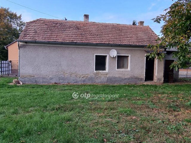 Eladó családi ház, Jánosházán 9.99 M Ft, 2+1 szobás