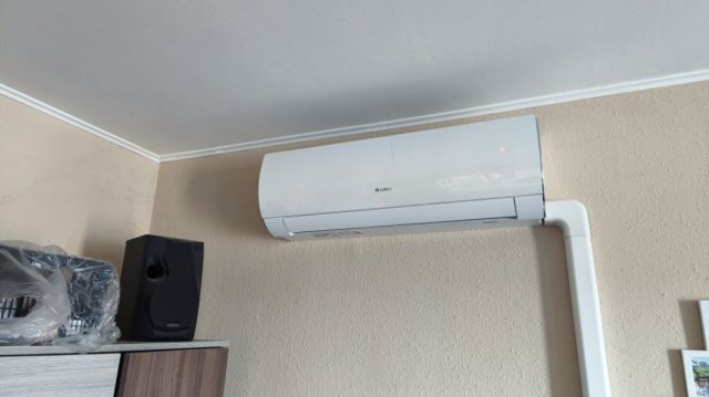 Eladó panellakás, Pécsett 40.5 M Ft, 2 szobás