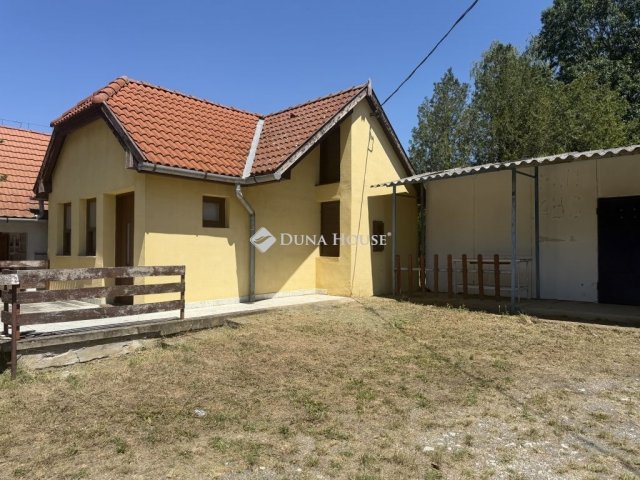 Eladó üzlethelyiség, Borgátán 12 M Ft / költözzbe.hu