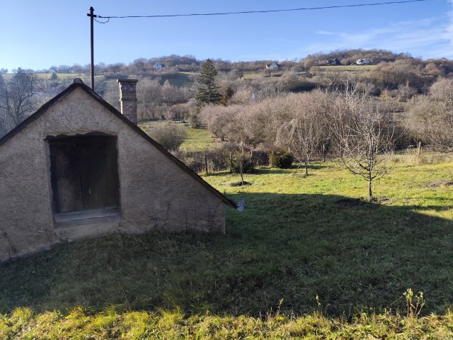Eladó mezogazdasagi ingatlan, Balatoncsicsón 33.7 M Ft