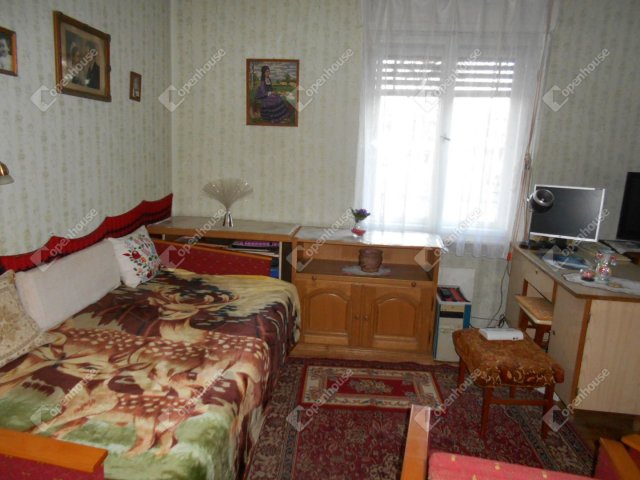 Eladó családi ház, Zalaegerszegen 21 M Ft, 2 szobás