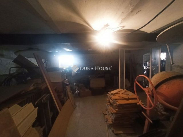 Eladó ipari ingatlan, Szegeden 15 M Ft / költözzbe.hu