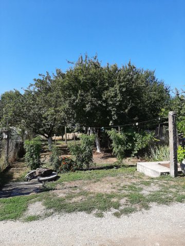 Eladó téglalakás, Perbálon 23 M Ft, 2 szobás