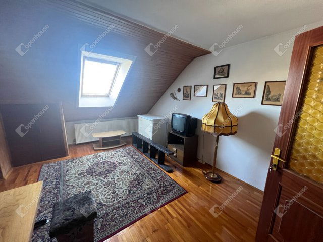 Eladó sorház, Sopronban 124.9 M Ft, 5 szobás