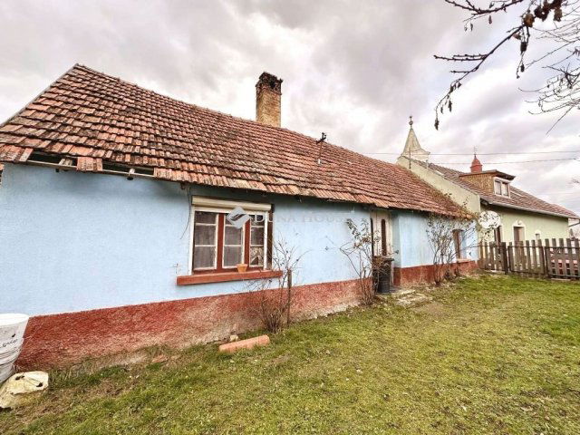 Eladó családi ház, Mencshelyen 29.9 M Ft, 2 szobás