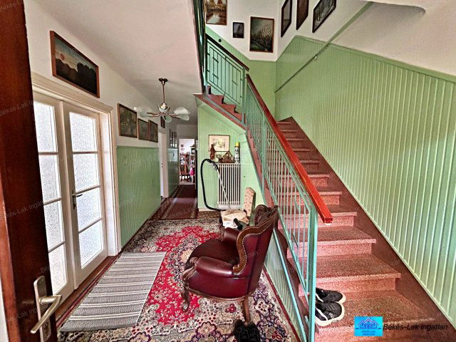 Eladó családi ház, Békésen 60 M Ft, 5+1 szobás