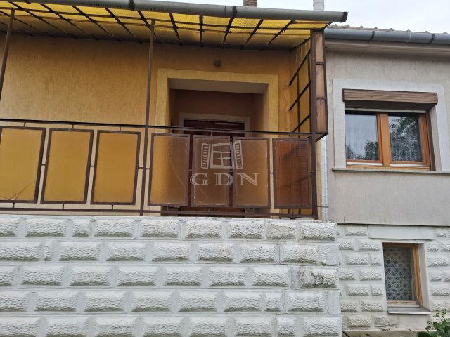 Eladó családi ház, Emődön 37.5 M Ft, 4 szobás