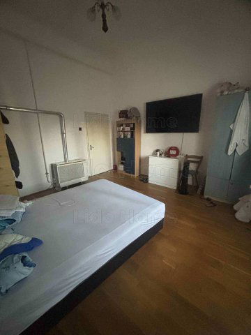 Eladó téglalakás, Kaposváron 39.9 M Ft, 2+2 szobás