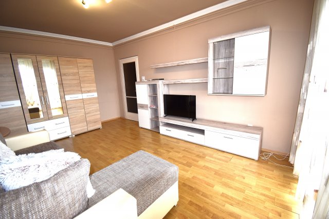 Kiadó panellakás, albérlet, Miskolcon 160 E Ft / hó, 1+2 szobás