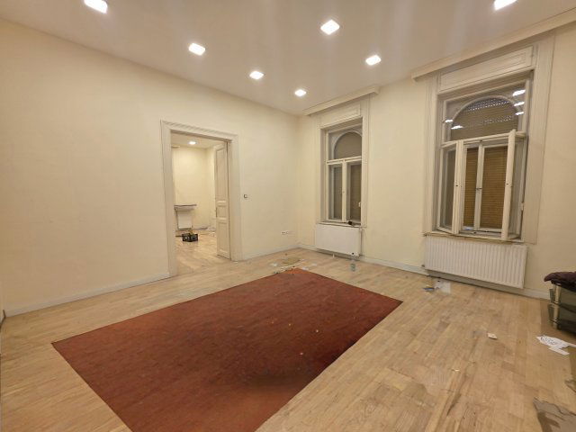 Eladó téglalakás, Budapesten, VII. kerületben, Hernád utcában