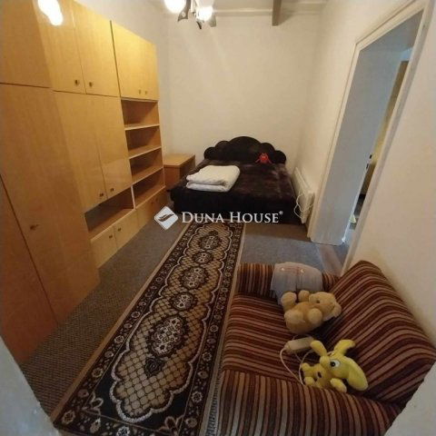 Eladó családi ház, Tápiógyörgyén 22 M Ft, 3 szobás