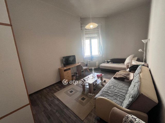 Kiadó téglalakás, albérlet, Szegeden 150 E Ft / hó, 2 szobás