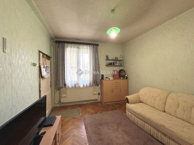 Eladó téglalakás, Budapesten, X. kerületben 59.9 M Ft, 2 szobás