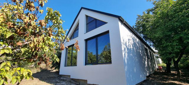 Eladó családi ház, Diósdon 125 M Ft, 5 szobás