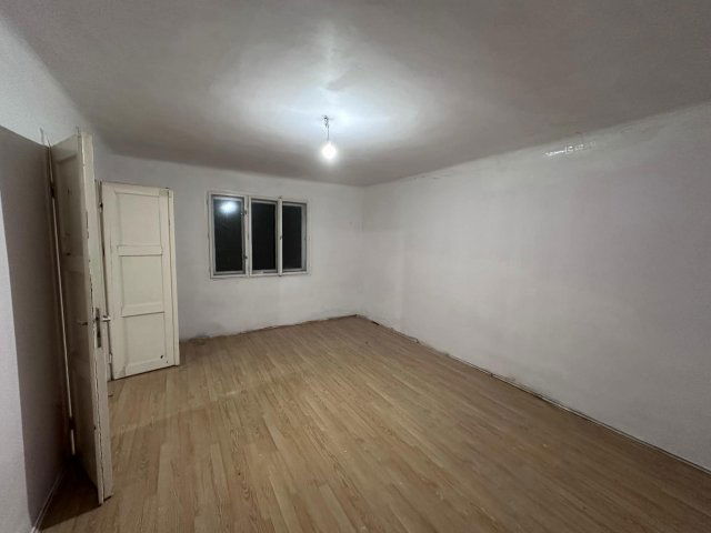 Eladó téglalakás, Nagykanizsán 10.9 M Ft, 2 szobás