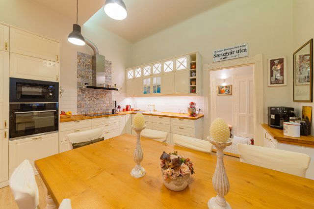 Eladó téglalakás, Budapesten, XII. kerületben 169.9 M Ft