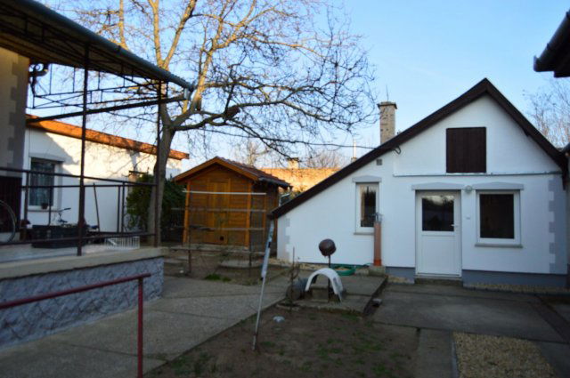 Eladó családi ház, Üllőn 99 M Ft, 4 szobás