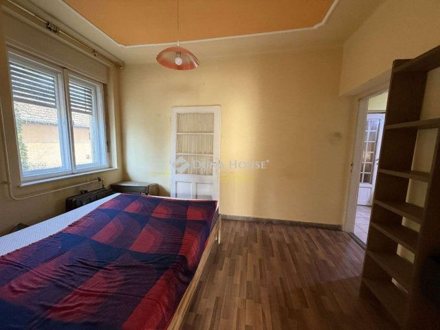Eladó családi ház, Kerekegyházán 32.8 M Ft, 2 szobás