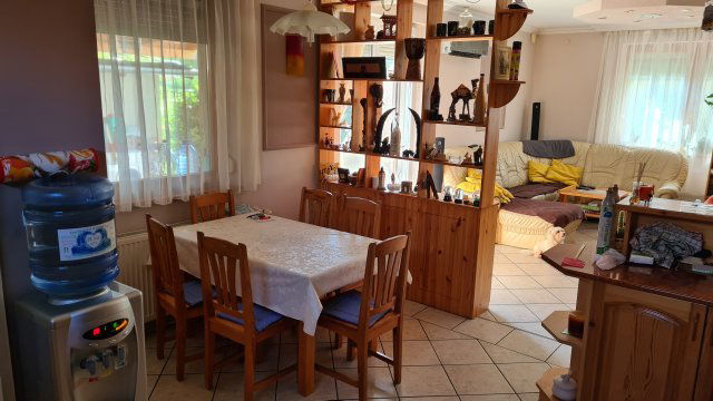 Eladó családi ház, Marcaliban 125 M Ft, 5 szobás