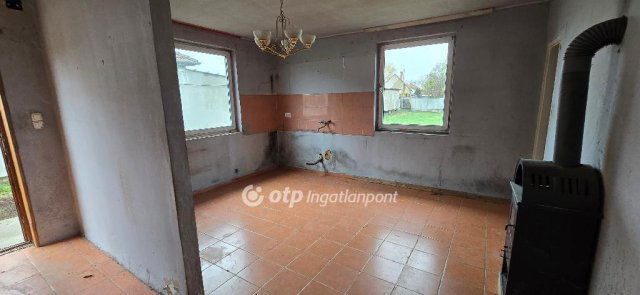Eladó családi ház, Nádudvaron 11.9 M Ft, 2 szobás